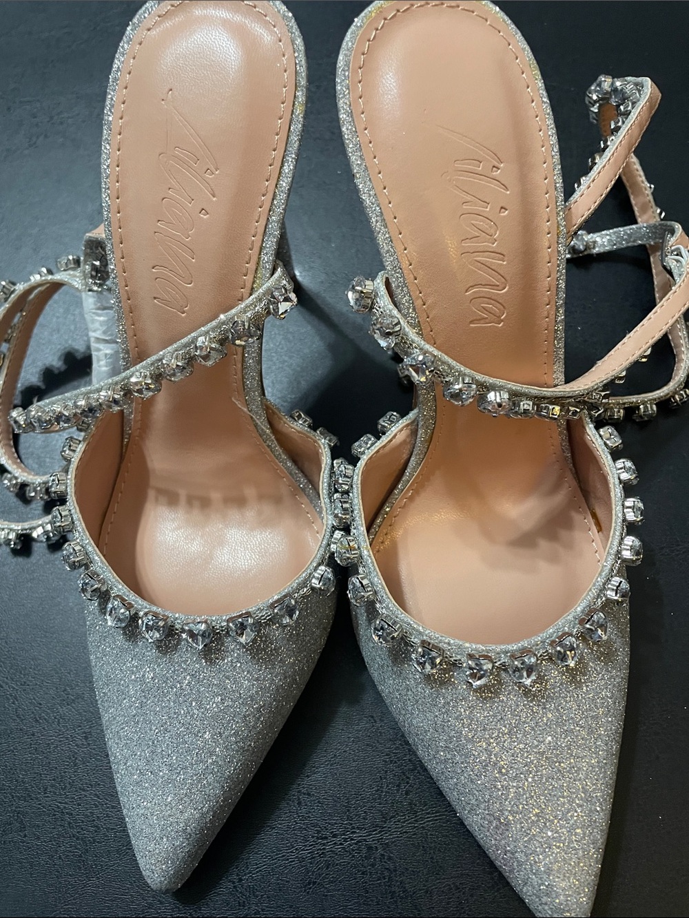 Liliana Silver Glitter Pointed Toe Ankle Strap 4.5 inch Heels NWT really cute